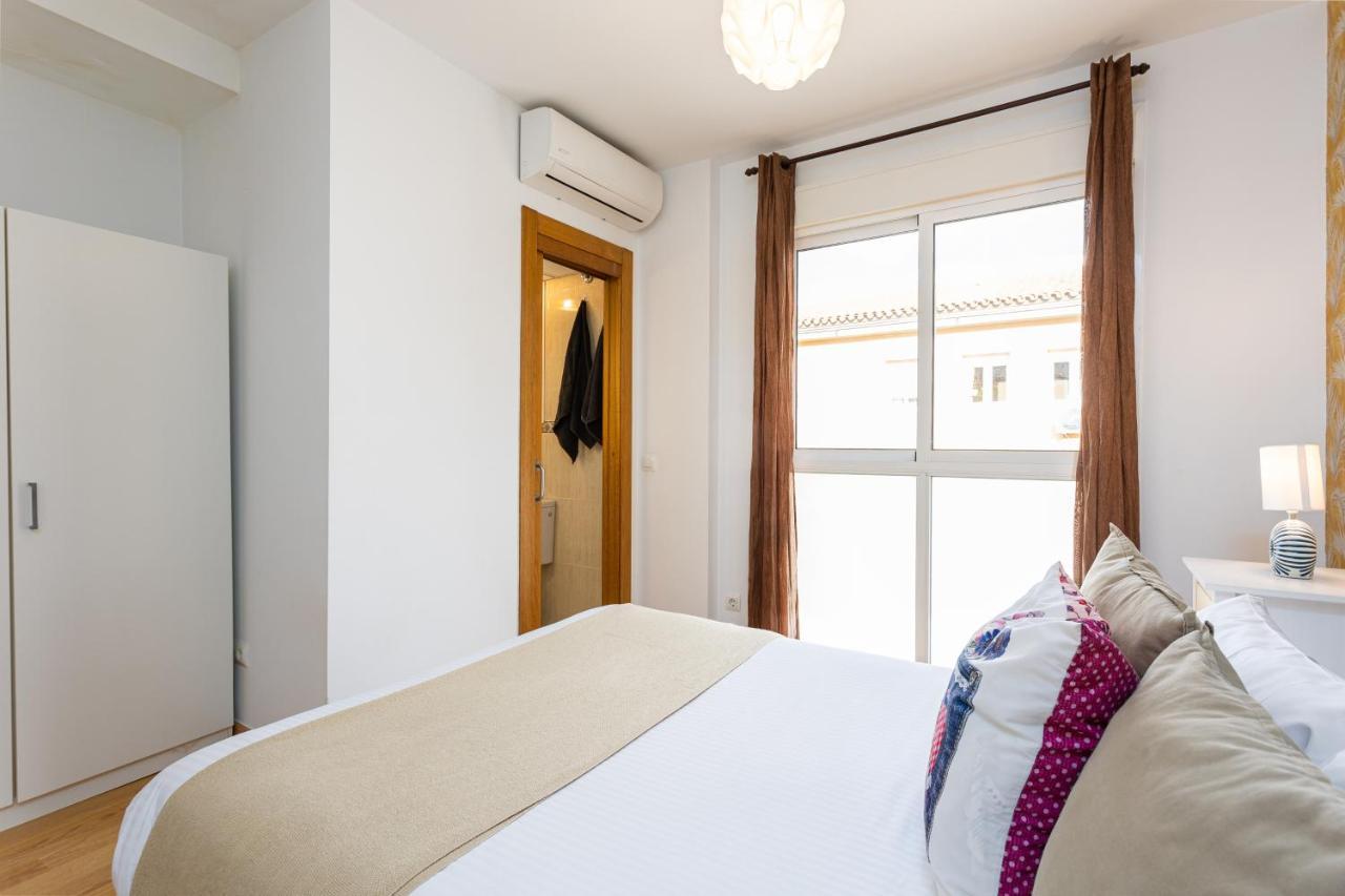 Holidays2Malaga Cruz Verde City Center With Aircon & Wifi Buitenkant foto