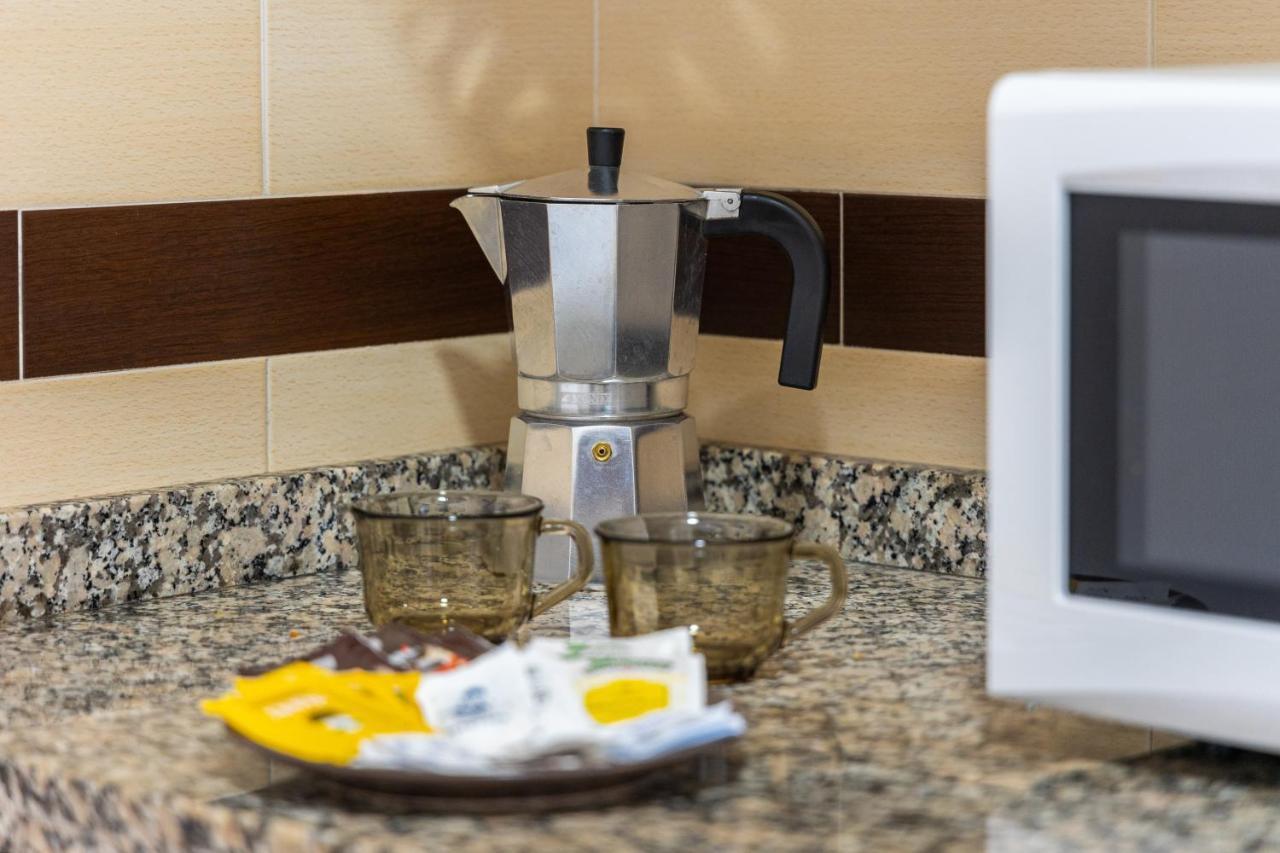 Holidays2Malaga Cruz Verde City Center With Aircon & Wifi Buitenkant foto